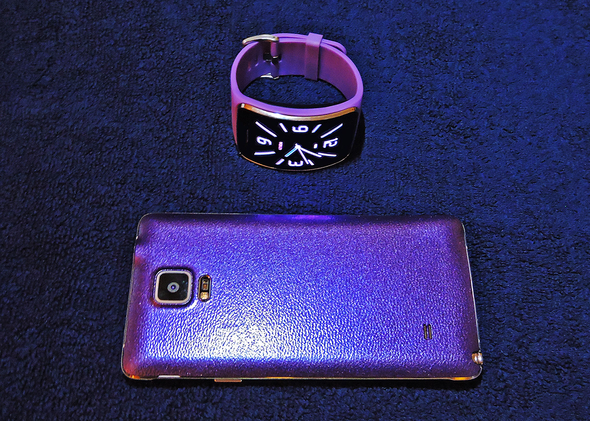 PurpleWatchPhone2-web.jpg