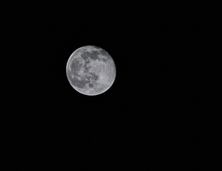 S21%20Ultra%20Moon%2030x-L.jpg