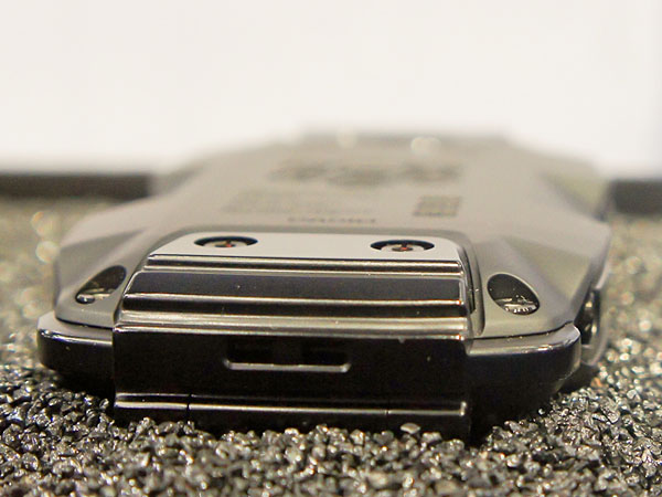 New_G-Shock_Cell_Phone_CES_2012_05.jpg