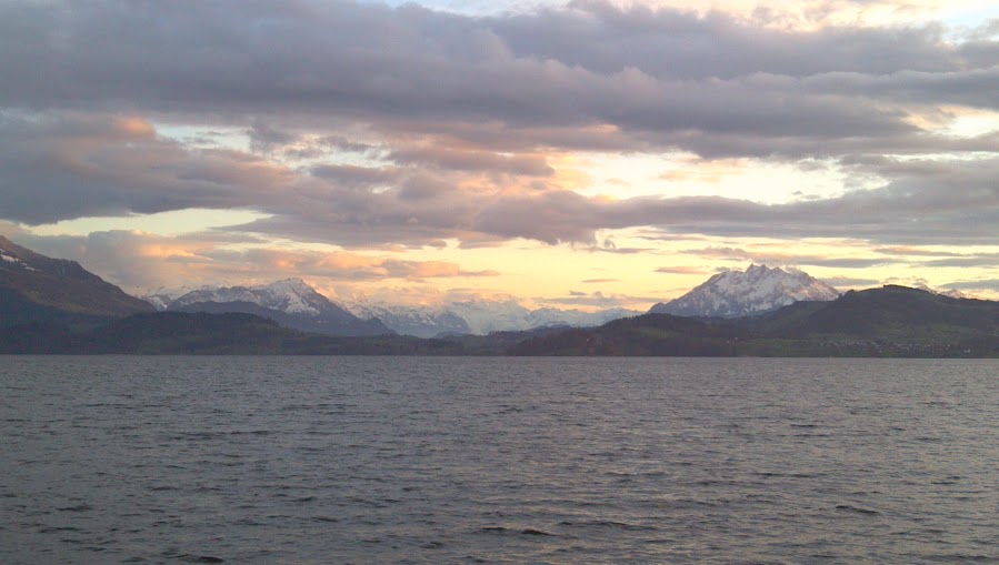 LakeZug.jpg